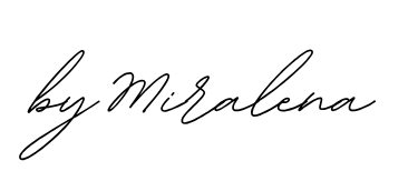 توقيع by Miralena، مؤسسة أكاديمية تعليم صناعة مستحضرات التجميل الطبيعية وبناء العلامات التجارية وتطوير مشاريع الكوزمتيك الطبيعي.